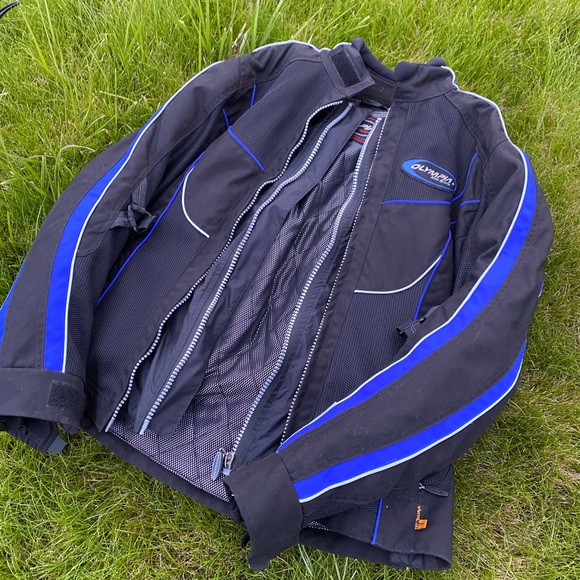 $300 Olympian motorcycle jacket size small - Picture 4 of 13